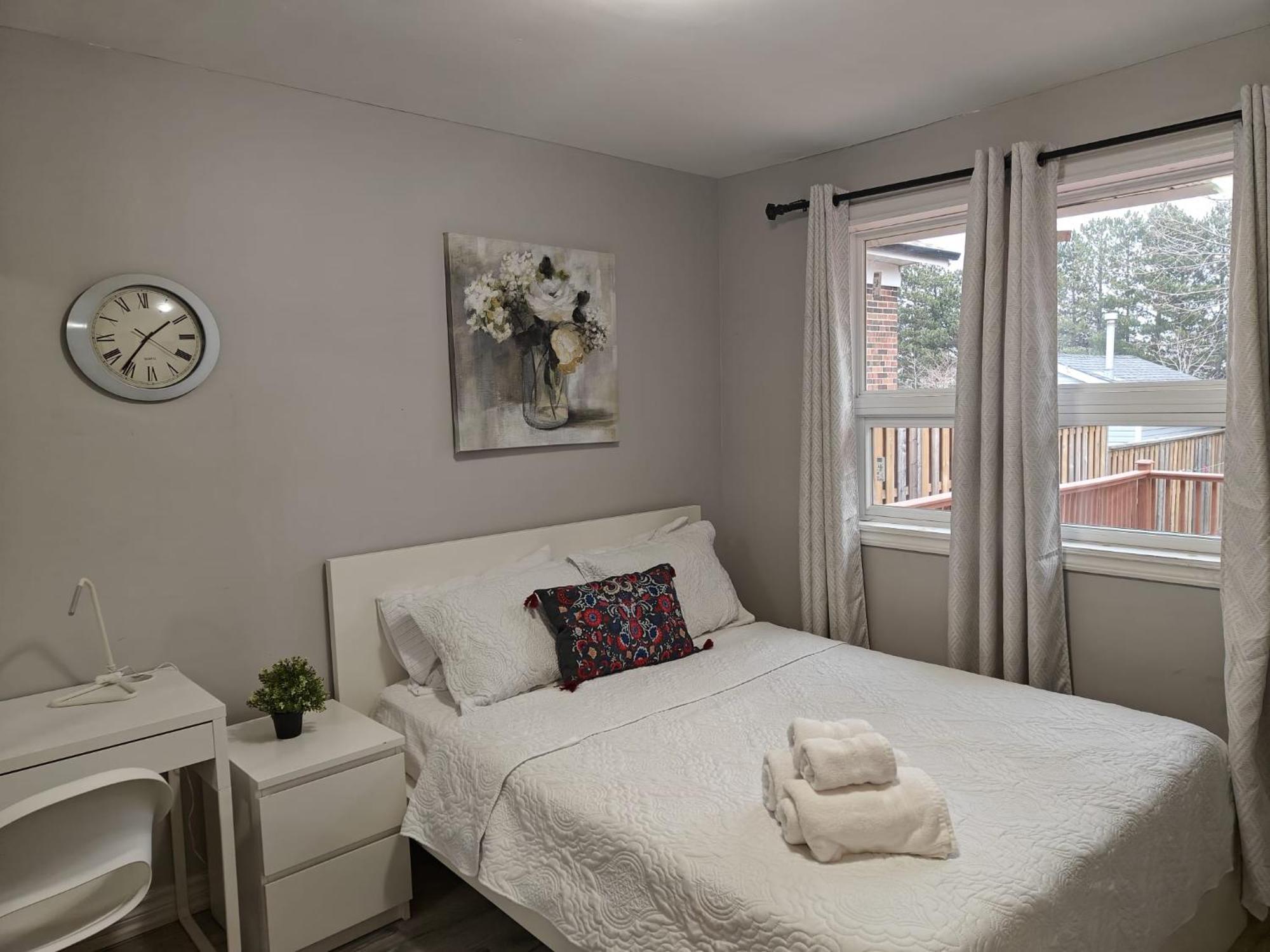 Spacious Mbr Near Kennedy Subway & Go Toronto Luaran gambar
